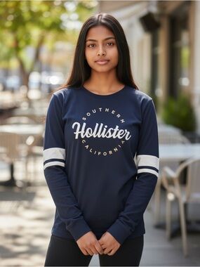 Hollister Black Crew Neck Tee